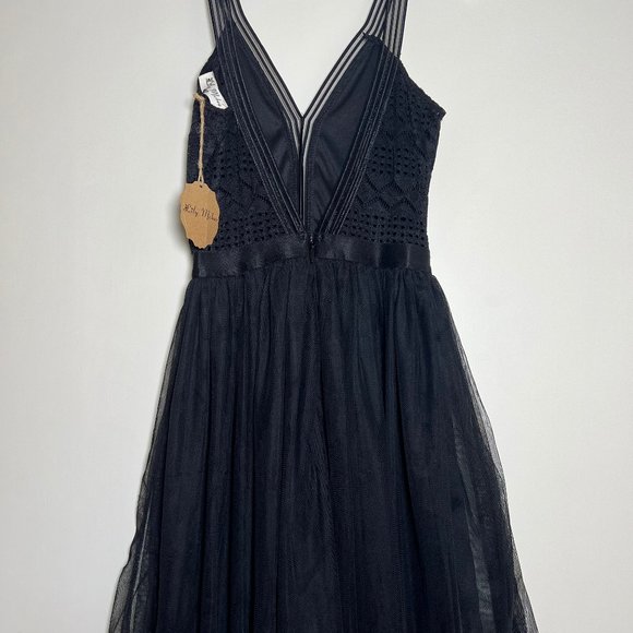 Lily McBee black lace and tulle dress - Picture 3 of 8